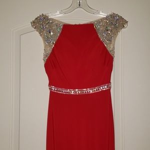 Red prom dress